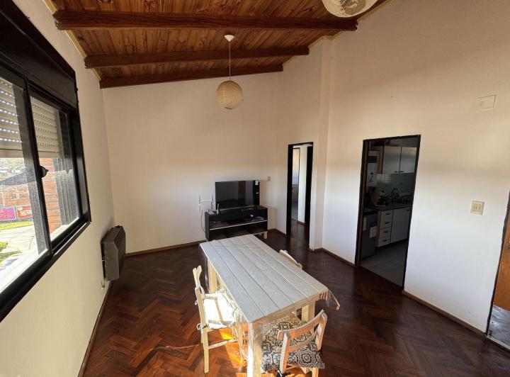 Departamento · 49m² · 4 Ambientes · 1 Cochera