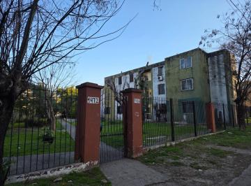 Departamento · 55m² · 3 Ambientes · 1 Cochera · Buen Depto 3 Amb C/espacio de Cochera en Banfield!