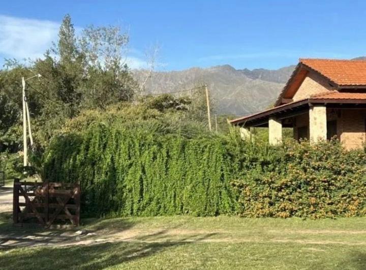 Casa · 161m² · 7 Ambientes · 1 Cochera