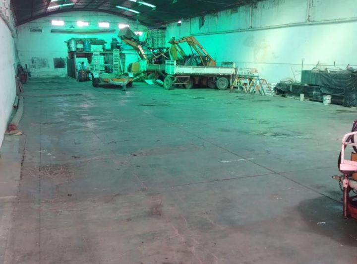 Depósito · 665m² · 7 Ambientes
