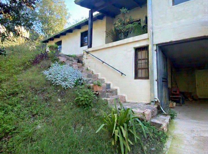 Casa · 159m² · 5 Ambientes · 1 Cochera