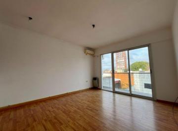 Departamento de 2 ambientes, La Plata · Departamento de 55 m² de 1 Dormitorio en Alquiler en La Plata