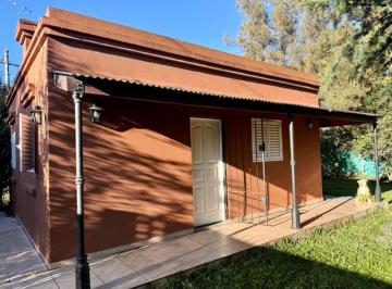 Casa · 50m² · 2 Ambientes · 2 Cocheras · Casa con Jardín en Venta en Manzanares - Pilar