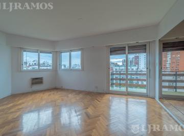 Departamento · 101m² · 4 Ambientes · 1 Cochera · Virrey del Pino y Vuelta de Obligado. Piso Alto. Lleno de Luz y Sol. Cochera Fija.