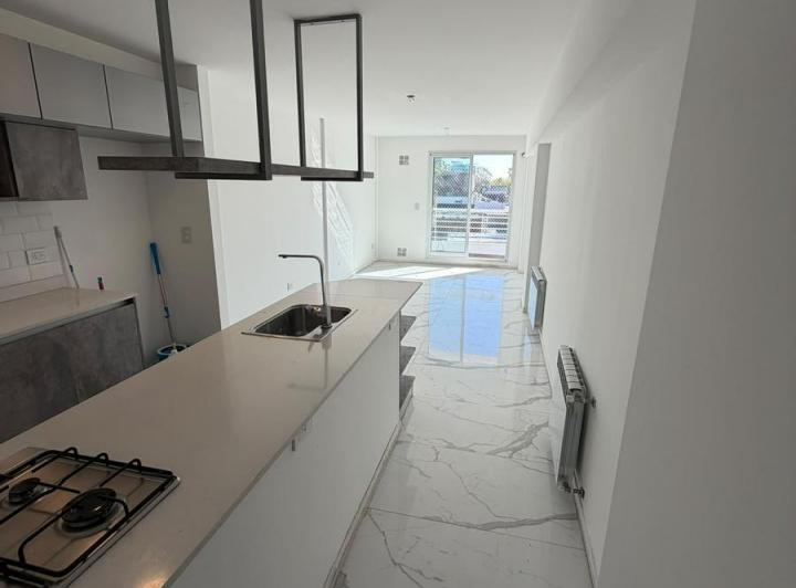 Departamento · 85m² · 4 Ambientes