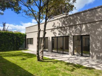 Casa de 4 ambientes, Ituzaingó · Casa de 4 Ambientes a Estrenar, en Condominio, Villa Udaondo, Parque Leloir, Ituzaingó
