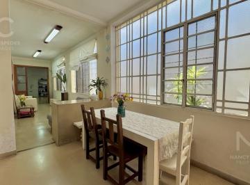 Casa · 191m² · 5 Ambientes · 1 Cochera · Casa 5 Ambientes en Alquiler en Quilmes Oeste