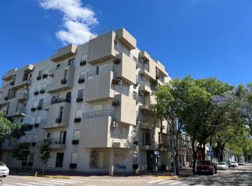 Departamento · 56m² · 4 Ambientes · 1 Cochera · Alquiler/ Dpto Centrico 2 D/ Amueblado/ Cochera