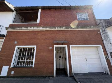 GOC-GOC-665_2 · Casa de 4 Amb C/ Cochera, Patio, Quincho + Depto de 3 Amb C/ Patio y Quincho. Ideal 2 Familias. Exc.