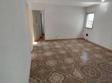 Departamento · 60m² · 4 Ambientes · Departamento de 3 Dorm. en Alquiler en Quilmes Oeste