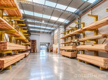 Local comercial · 346m² · 2 Ambientes · Alquiler Deposito Local Industrial en Floresta