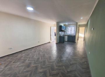 PH de 3 ambientes, Avellaneda · Excelente PH de 3 Ambientes en Alquiler – Primer Piso Al Frente – Sin Expensas