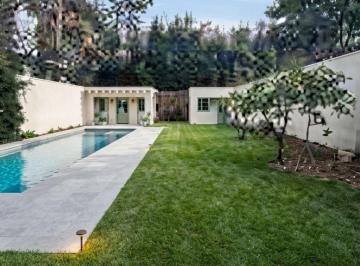 Casa · 131m² · 3 Ambientes · 2 Cocheras · Venta Casa 3 Ambientes en del Viso Mas Zoom