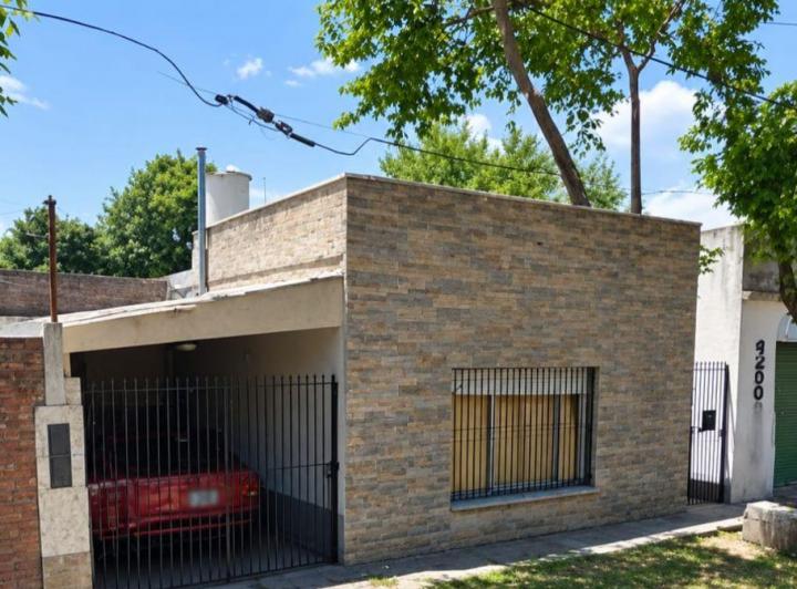 Casa · 80m² · 4 Ambientes · 1 Cochera