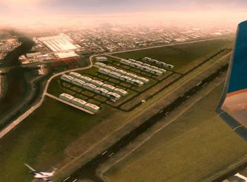 Bodega-Galpón · 2000m² · Hangar en Importante Aeropuerto Internacional