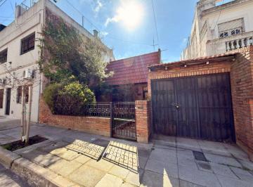 Casa de 4 ambientes, Villa Pueyrredón · Casa Lote Propio, 2 Patios, Jardin, 8,66 X 21,25 Venta