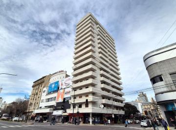 Departamento · 95m² · 5 Ambientes · Semipiso de 3 Dorm. en Venta en en La Plata