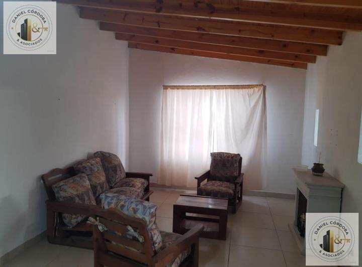 Casa · 150m² · 5 Ambientes · 2 Cocheras
