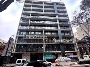 Departamento · 49m² · 2 Ambientes · 1 Cochera · Se Vende Penthouse 1 Dorm. Cordon a Estrenar Gge
