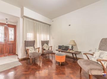 Casa · 78m² · 3 Ambientes · 1 Cochera · Casa en Venta en Munro