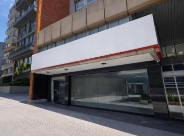 Local comercial · 153m² · 4 Ambientes · Local en Retiro Estrategica Ubicacion