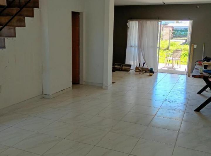 PH · 237m² · 4 Ambientes · 1 Cochera