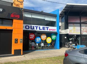 Local comercial de 2 ambientes, La Plata · Local de 200 m² en Alquiler en La Plata
