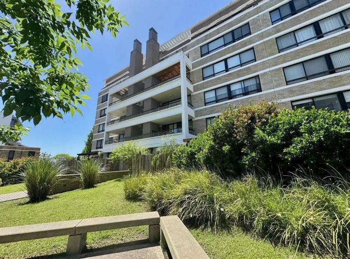 Departamento · 80m² · 3 Ambientes · 1 Cochera