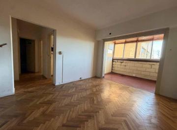 Departamento · 42m² · 2 Ambientes · Venta Departamento 2 Ambientes Martinez Centro
