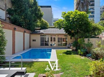 Casa · 710m² · 8 Ambientes · 6 Cocheras · Casa - Venta - 710 m² - 4 Dorm. - Jardin con Pileta - 6 Cocheras - Belgrano R