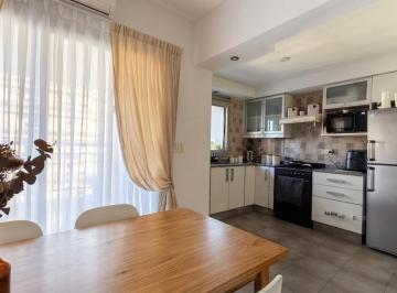 Departamento · 48m² · 2 Ambientes · 1 Cochera · Semipiso 2 Amb con Balcon y Cochera en Quilmes Centro!