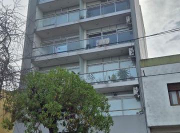 Departamento de 2 ambientes, La Plata · Alquiler! Hermoso Semipiso de un Dormitorio en La Loma, 25 E/ 42 y 43
