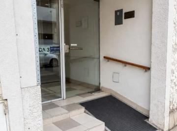 Departamento · 47m² · 3 Ambientes · Alquila Depar Centrico de Dos Dormis Pb.