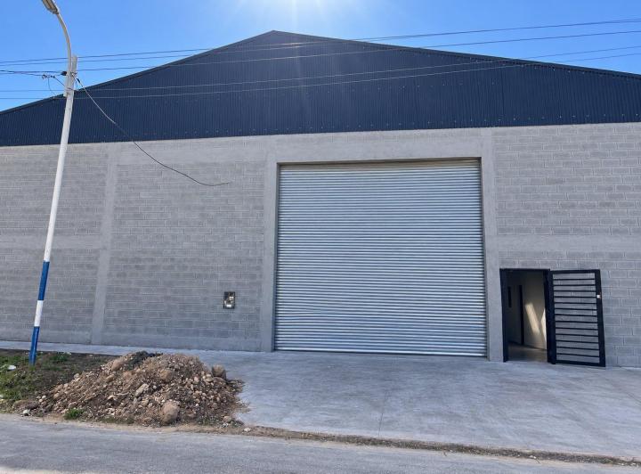 Bodega-Galpón · 460m²