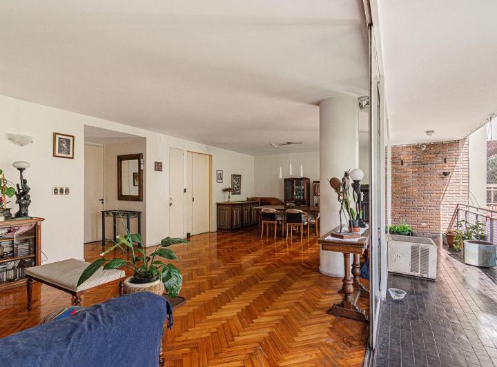 Departamento · 166m² · 5 Ambientes · 1 Cochera