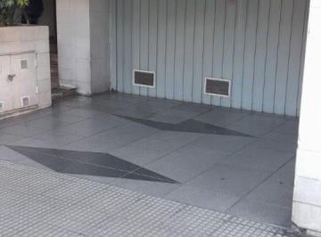 Garage , Parque Centenario · Espacio Guarda Coche en Parque Centenario