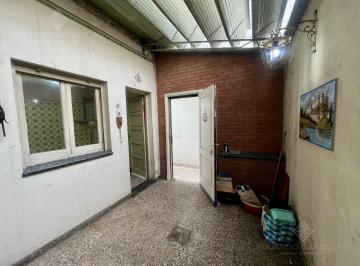 PH · 55m² · 3 Ambientes · 3 Amb, 2 Patios y Terraza - S/expensas - a 500 m del Fcgr - Vta Dta - Apto Crédito!