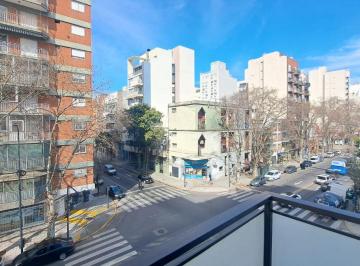 Departamento de 2 ambientes, Villa Urquiza · Hermoso 2 Ambientes en Alquiler Muy Luminoso