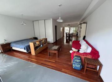 PH de 1 ambiente, Chacarita · Amplísimo PH con Parrilla en Balcón