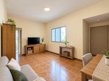 Departamento · 45m² · 3 Ambientes · PH 3 Ambientes en Villa Urquiza - Lateral - Apto Crédito