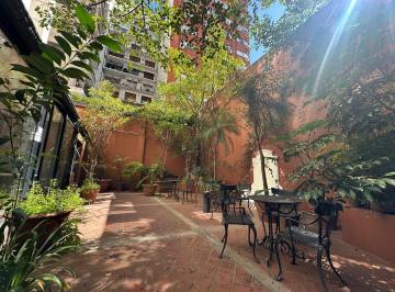 Departamento · 30m² · 2 Ambientes · Alquiler en Edificio con Historia y Servicios de Ho
