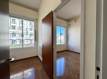 Departamento · 46m² · 3 Ambientes · Departamento en Alquiler 3 Ambientes, Luminoso y con Excelente Ubicación