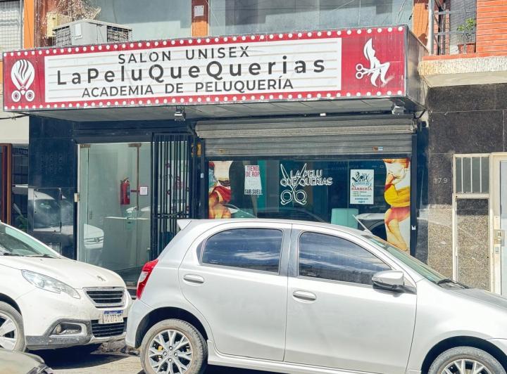 Local comercial · 127m²