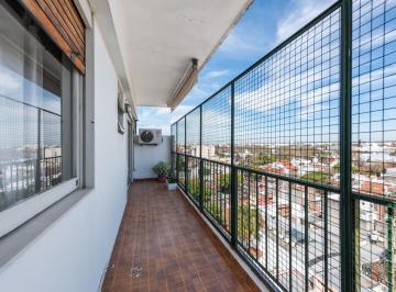 Departamento · 64m² · 4 Ambientes · Venta de 4 Ambientes con Balcón en Villa Urquiza