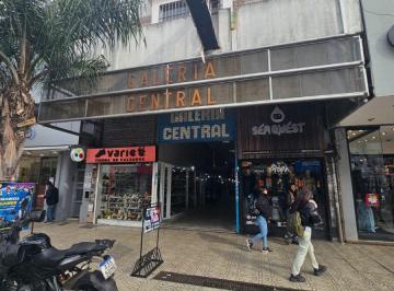 Oficina comercial , Lanús · Oficina Comercial en Galeria Central Lanus