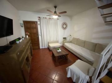 Departamento · 98m² · 4 Ambientes · 1 Cochera · Venta Triplex 4 Ambientes