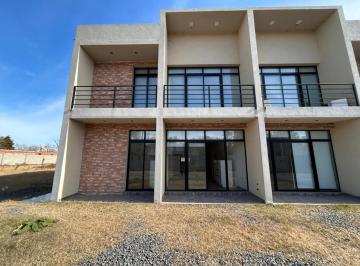 Departamento · 84m² · 3 Ambientes · 1 Cochera · Venta Departamenos 3 Ambientes Financiados - Barrio Cerrado Los Olivos Carabassa
