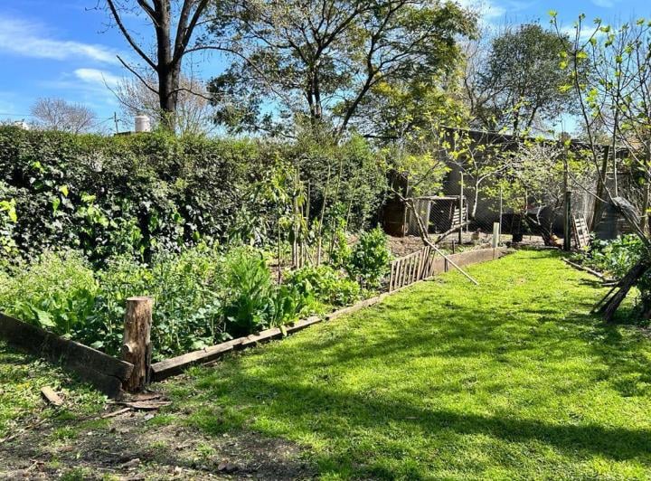 Terreno · 330m²