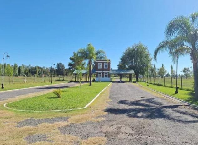 Terreno · 2300m²