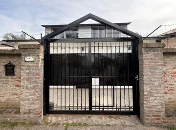 Casa · 122m² · 3 Ambientes · Casa Chalet en Alquiler en General Pacheco, Tigre, G. B. a. Zona Norte